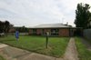 https://images.listonce.com.au/custom/l/listings/32-hoddinott-street-bairnsdale-vic-3875/435/00512435_img_01.jpg?jmp68vkmBq8