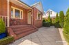 https://images.listonce.com.au/custom/l/listings/34-stinton-avenue-newtown-vic-3220/470/00364470_img_03.jpg?U-f-UkpupOI