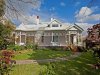 https://images.listonce.com.au/custom/l/listings/37-retreat-road-newtown-vic-3220/296/00473296_img_01.jpg?5KbBHkK8rUI