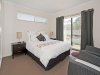 https://images.listonce.com.au/custom/l/listings/4-ardlui-drive-newtown-vic-3220/325/00473325_img_17.jpg?YhW5sttwDUc