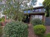 https://images.listonce.com.au/custom/l/listings/4-sylvan-court-newtown-vic-3220/237/00473237_img_03.jpg?Qon9fFQilmA