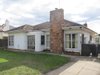 https://images.listonce.com.au/custom/l/listings/4-victoria-street-bairnsdale-vic-3875/249/00512249_img_01.jpg?j3HOAnlGKAM