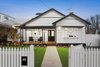 https://images.listonce.com.au/custom/l/listings/40-stinton-avenue-newtown-vic-3220/909/01647909_img_02.jpg?1Y7Sqx26Gck