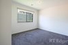 Real Estate and Property in 5 Castles Crescent, Kyneton, VIC