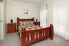 https://images.listonce.com.au/custom/l/listings/5-dawson-street-bairnsdale-vic-3875/165/01771165_img_04.jpg?6-GGgPtCIsQ