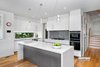 https://images.listonce.com.au/custom/l/listings/5-jewell-place-highton-vic-3216/735/01465735_img_07.jpg?6pNFBArbtXI