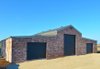 https://images.listonce.com.au/custom/l/listings/50-hills-road-batesford-vic-3213/889/00627889_img_23.jpg?rs890eh6QFc