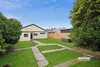 https://images.listonce.com.au/custom/l/listings/52-st-albans-road-east-geelong-vic-3219/636/01573636_img_10.jpg?szrppv-3BhQ