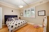 https://images.listonce.com.au/custom/l/listings/6-grandview-grove-drumcondra-vic-3215/534/00392534_img_13.jpg?X1YSlthBCEk