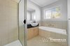 https://images.listonce.com.au/custom/l/listings/6-gree-kulluk-place-eastwood-vic-3875/459/01967459_img_09.jpg?EQx-flMg9oc