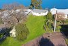 https://images.listonce.com.au/custom/l/listings/8-beach-road-metung-vic-3904/541/01287541_img_09.jpg?8w7F6Z3ddHI