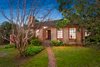 Real Estate and Property in 8 Hotham Court, Mont Albert, VIC