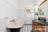 https://images.listonce.com.au/custom/l/listings/8-laurel-bank-parade-newtown-vic-3220/475/01771475_img_10.jpg?VMDSS6ToSm0