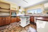 https://images.listonce.com.au/custom/l/listings/9-glenda-court-bairnsdale-vic-3875/290/01989290_img_04.jpg?upPrDnFo2dk