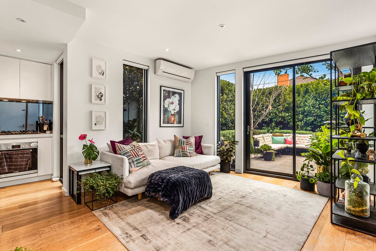1-10 / 29 Lansdowne Road St Kilda East - Residential for sale