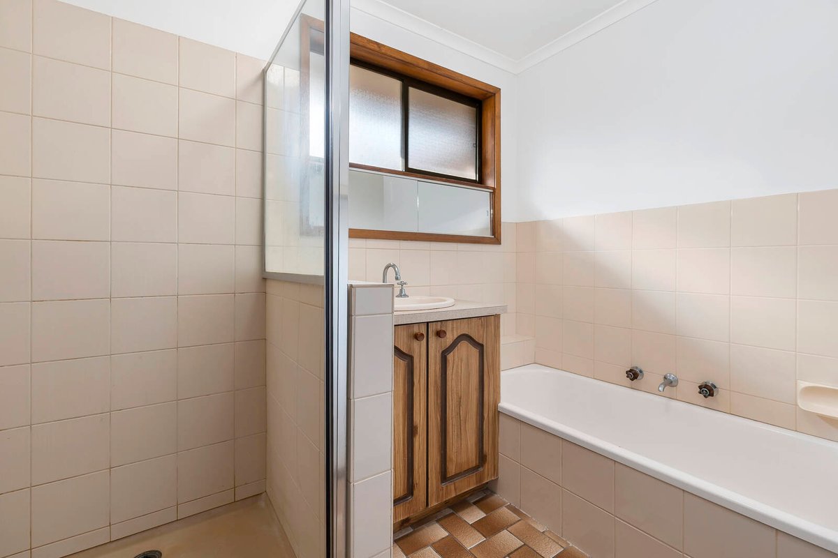 1 & 2 / 7 Birdie Court North Geelong - Residential for sale