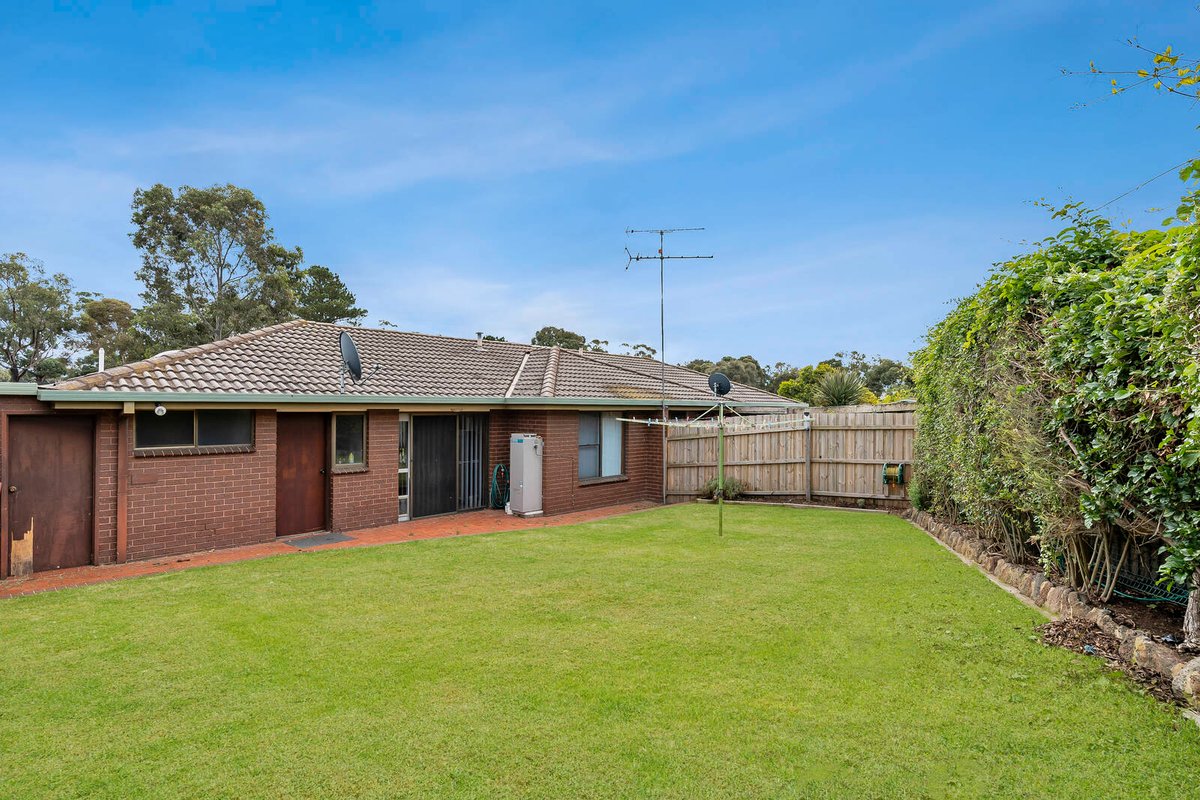 1 & 2 / 7 Birdie Court North Geelong - Residential for sale