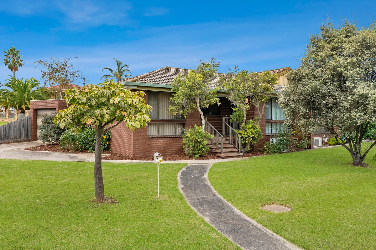 1 & 2 / 7 Birdie Court North Geelong - Residential for sale