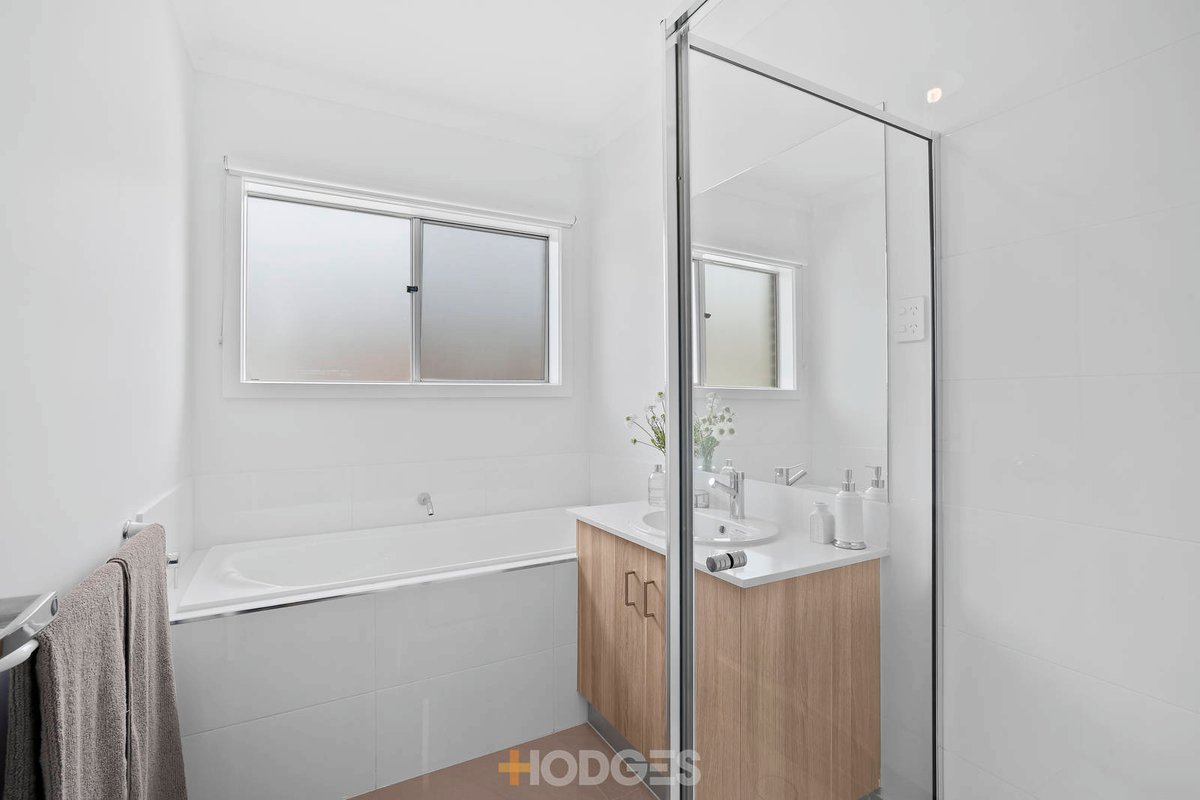1-3 / 31 Meadowvale Drive Grovedale - Residential for sale