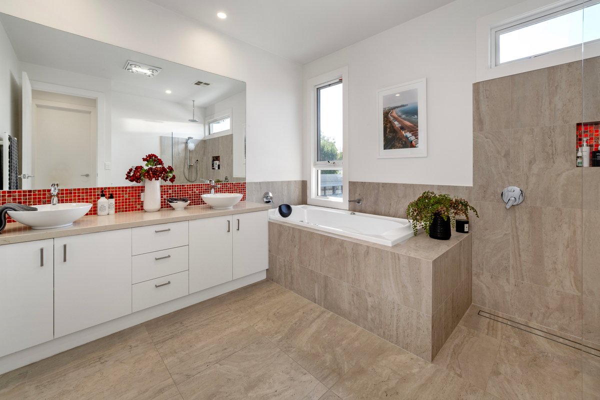 1 Alicia Street Hampton - Residential for sale