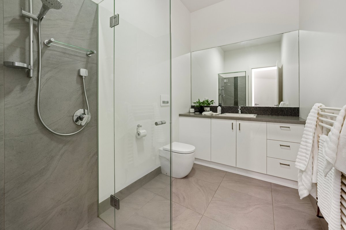 1 Alicia Street Hampton - Residential for sale