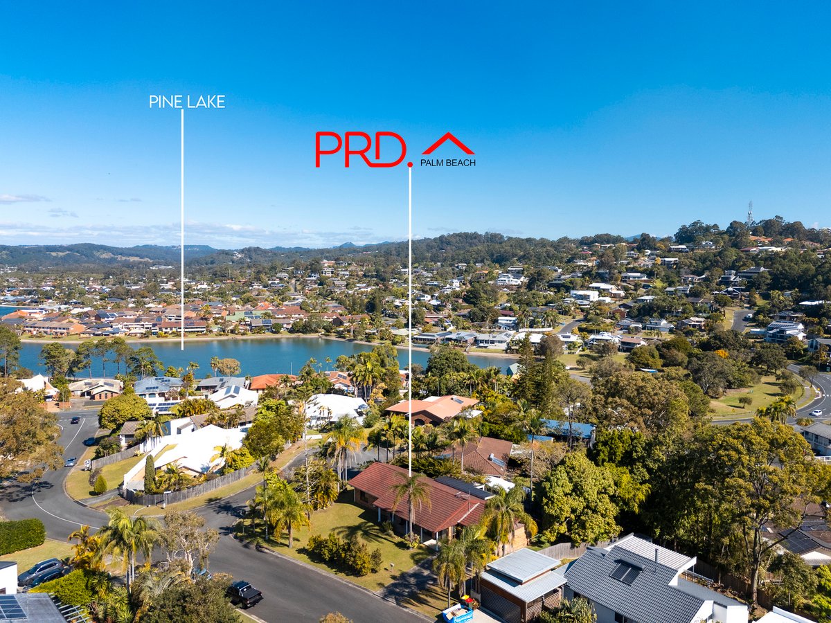 1 Capel Court, ELANORA QLD 4221