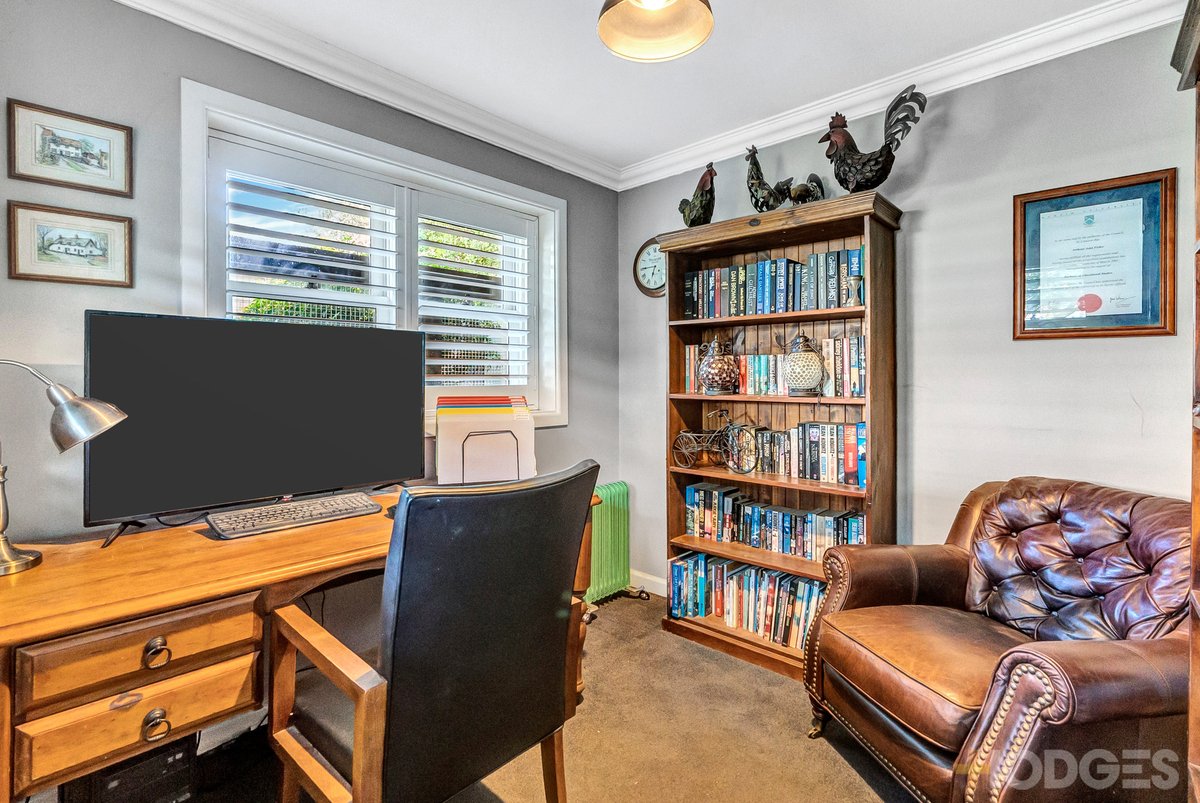 1 Carrier Avenue Parkdale - Residential for sale