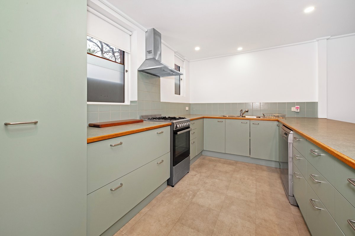 1 Cochrane Street Brighton - Residential for lease
