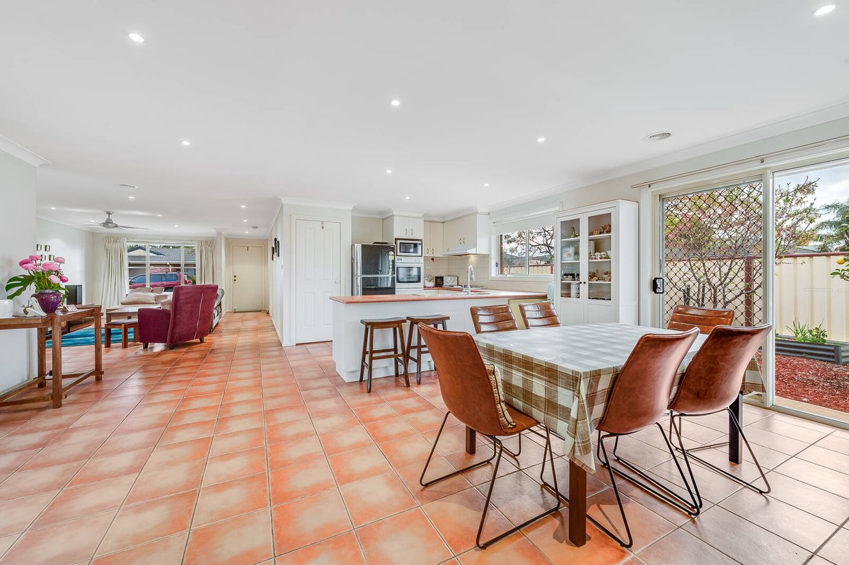 1 Cootamundra Court Werribee - Residential for sale