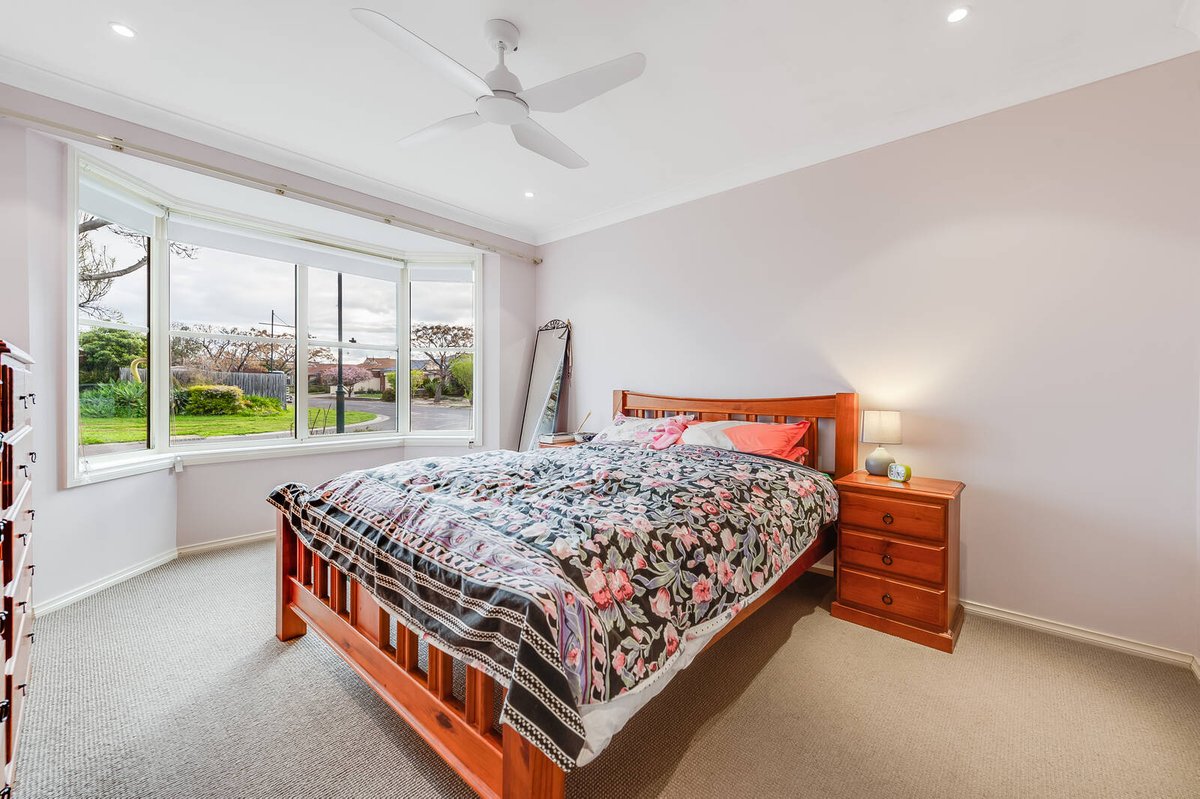 1 Cootamundra Court Werribee - Residential for sale