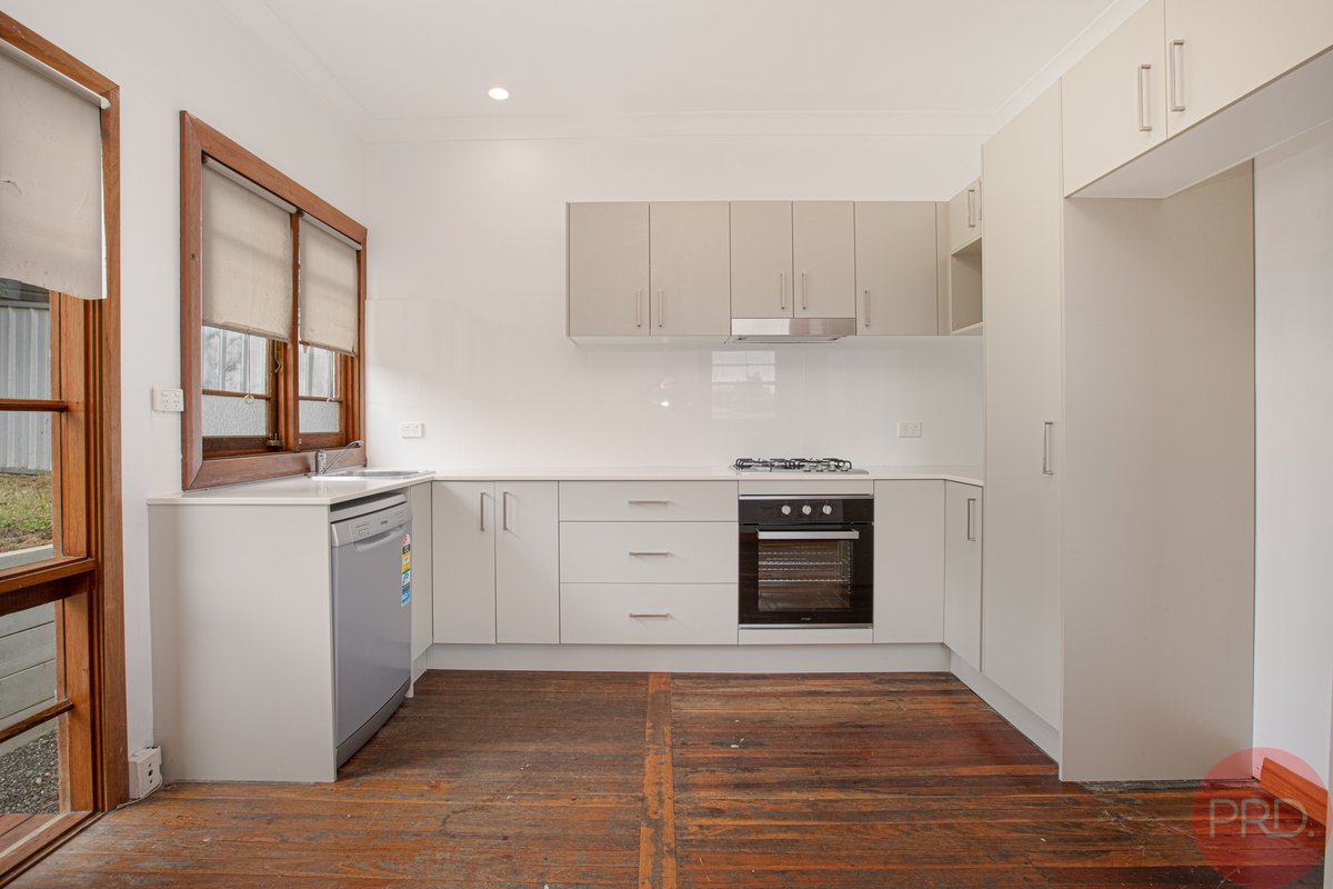 1 Dee Street, RUTHERFORD NSW 2320