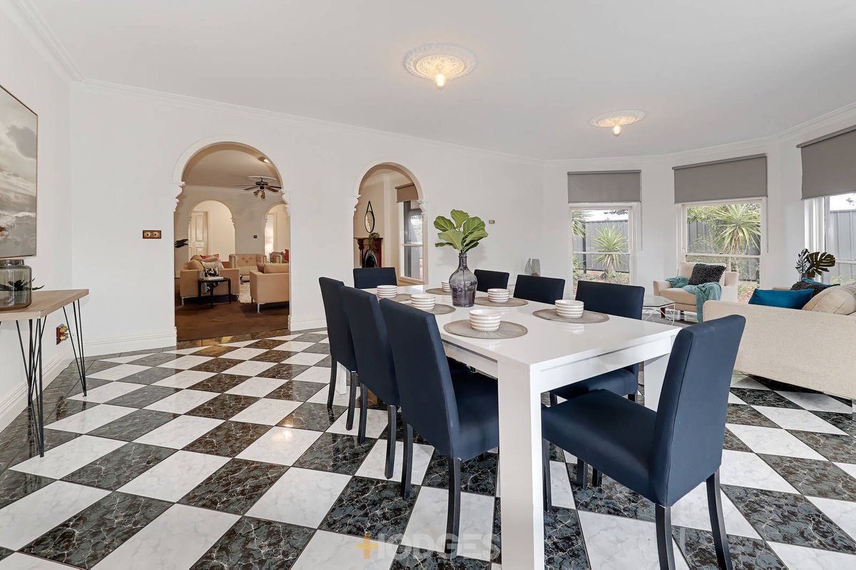 1 Doris Drive Hoppers Crossing - Residential for sale