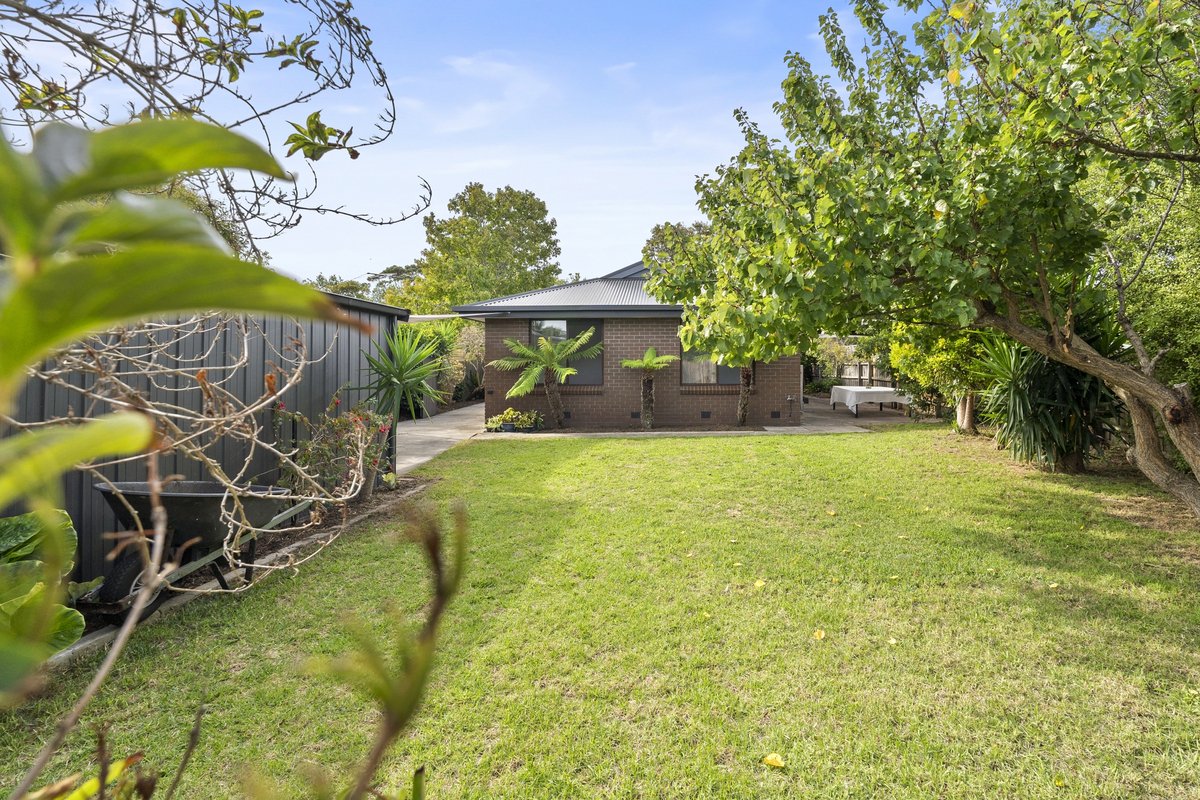 1 Ella Crescent CAPEL SOUND - Residential for sale