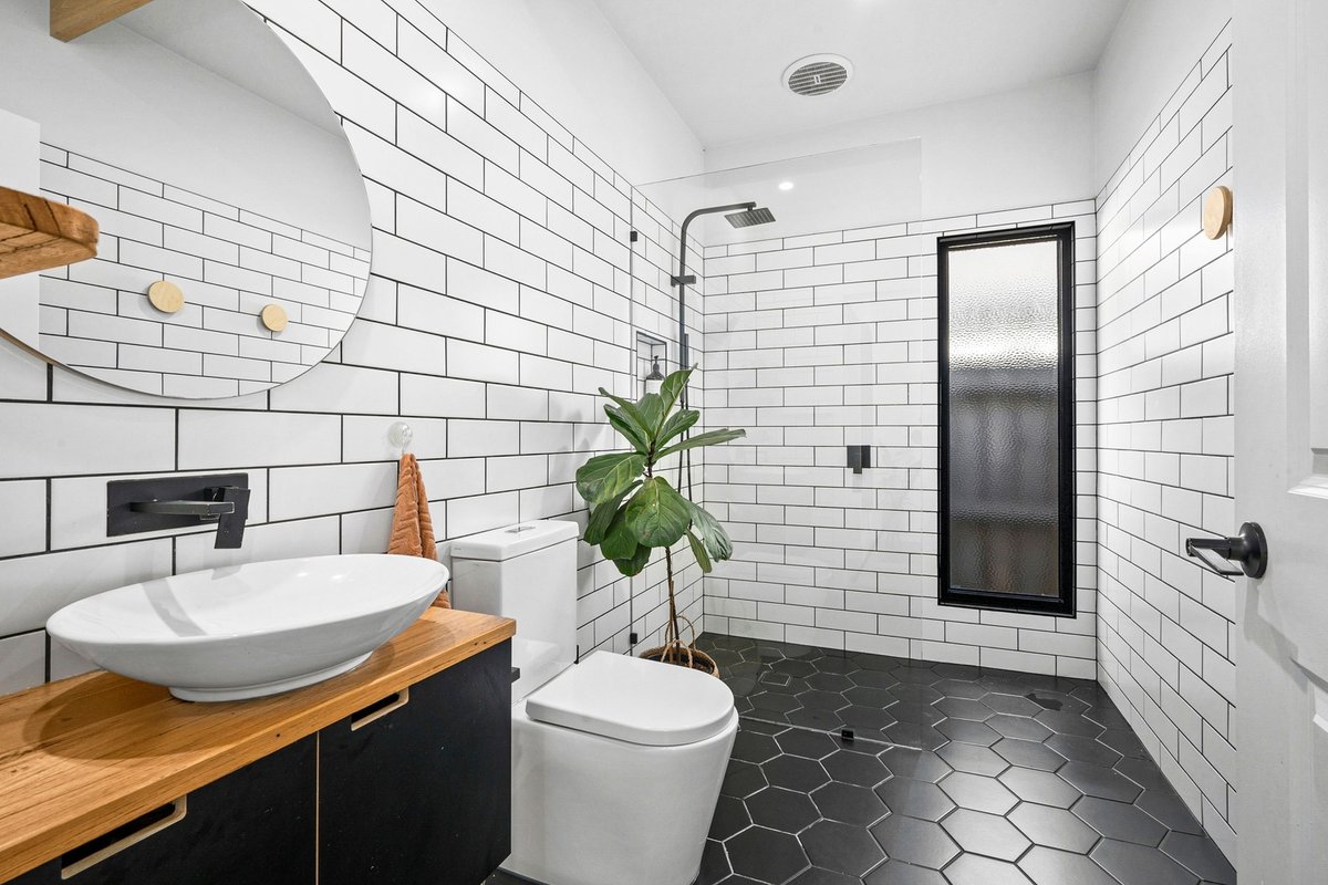 1 Hodgson Street Geelong West - Residential for sale