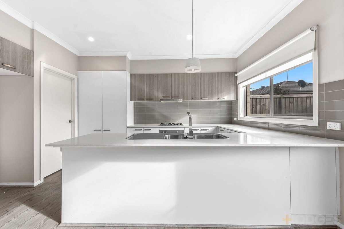 1 Leak Avenue Cranbourne East - Residential for sale