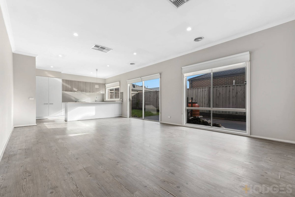 1 Leak Avenue Cranbourne East - Residential for sale