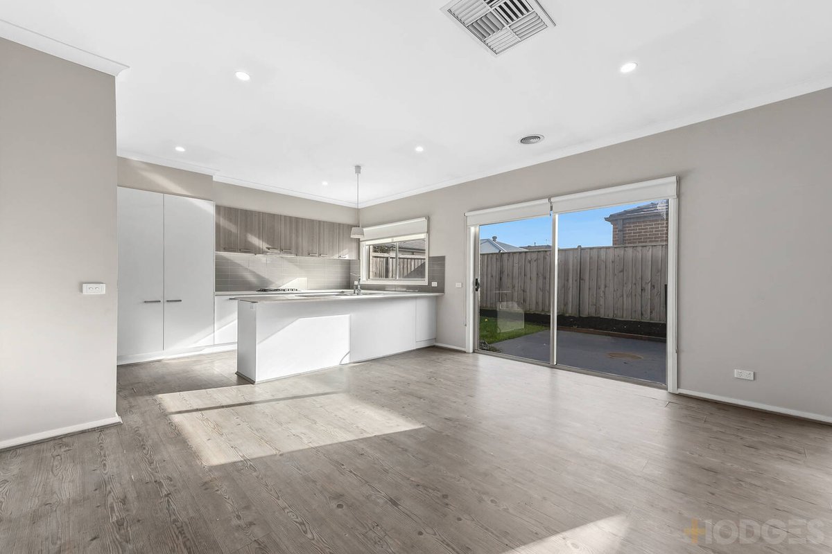 1 Leak Avenue Cranbourne East - Residential for sale