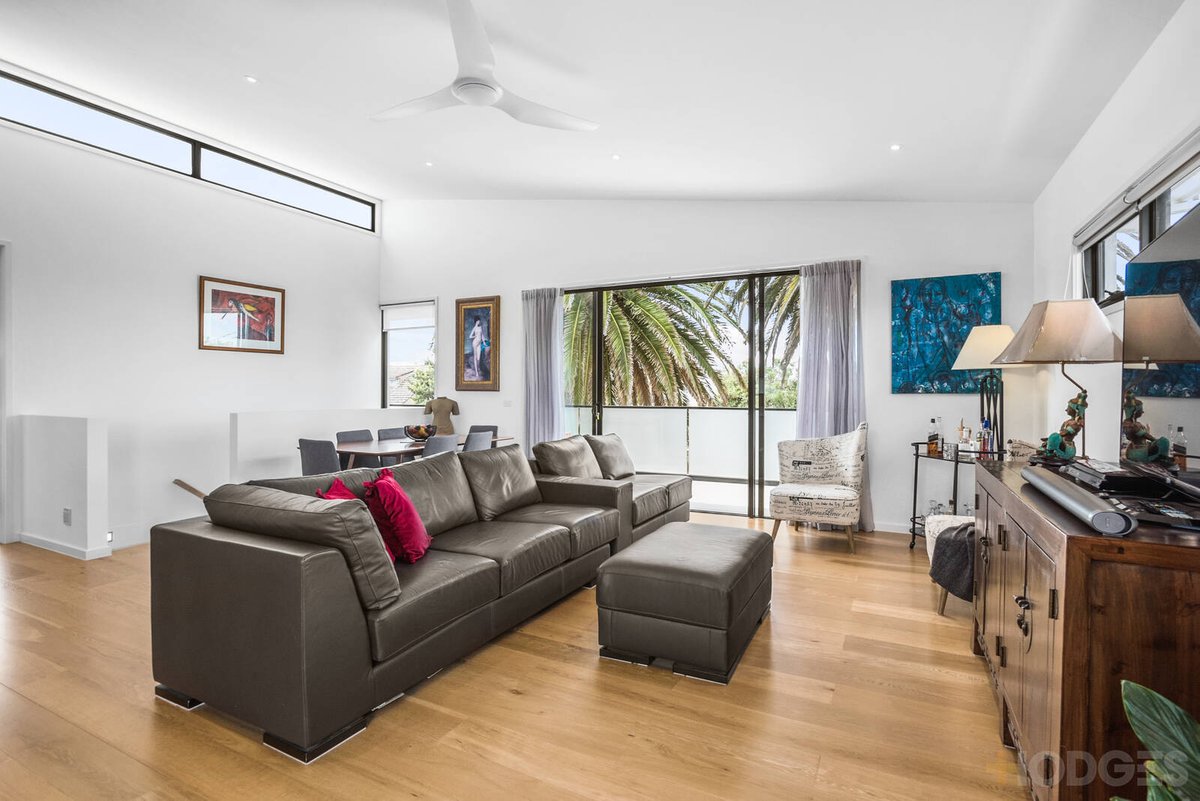 1 Newington Parade Chelsea - Residential for sale