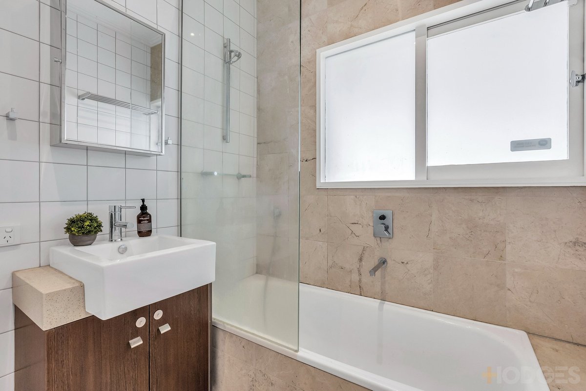 1 O’Connor Crescent Hampton East - Residential for sale