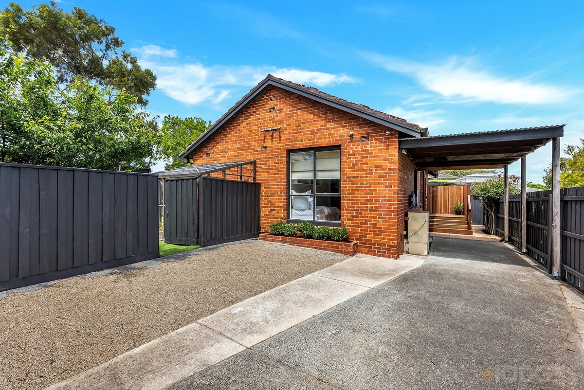 1 O’Connor Crescent Hampton East - Residential for sale
