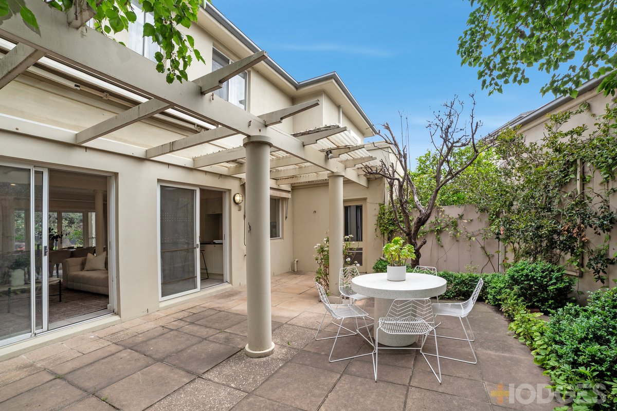 1 Park Square Port Melbourne - Residential for sale