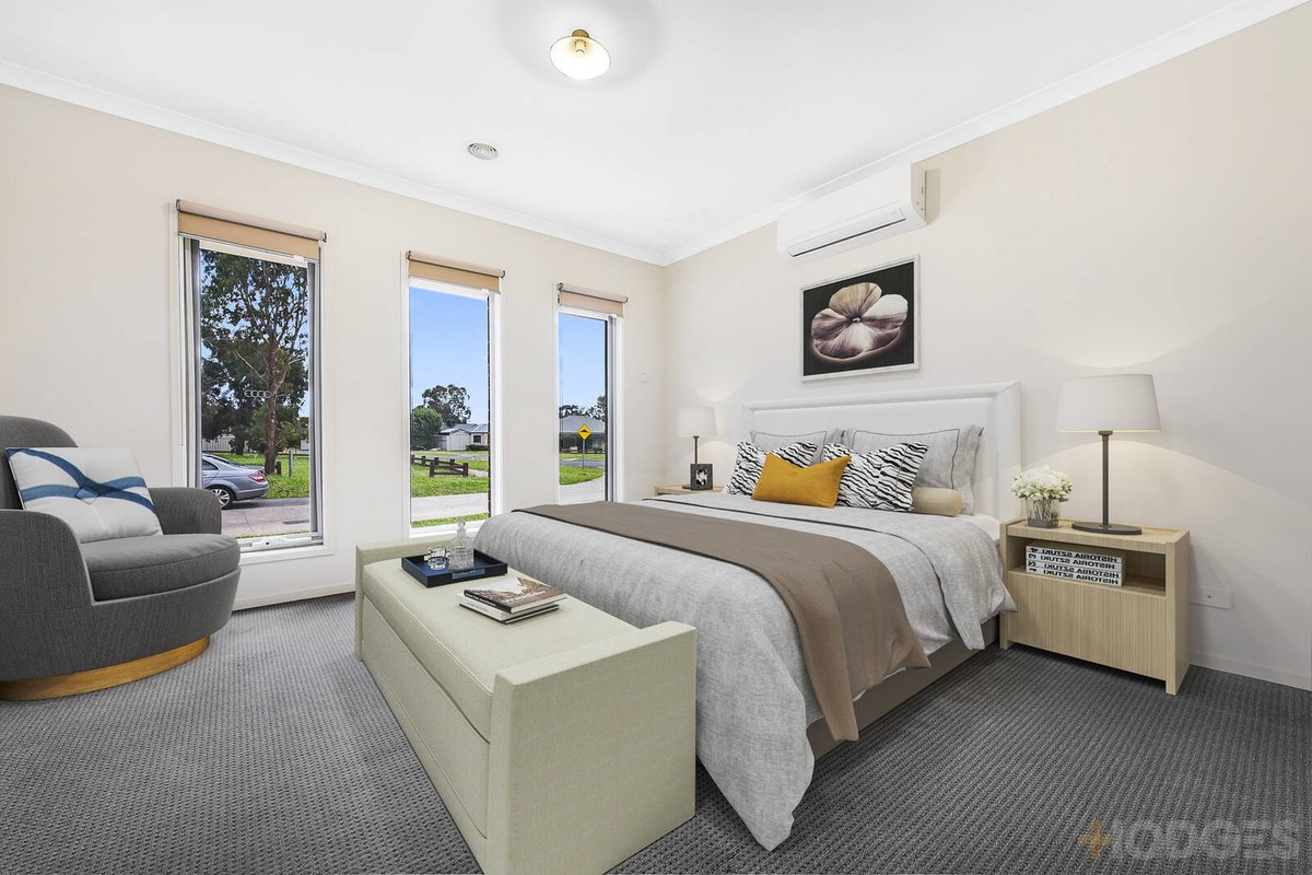 1 Pilmer Place Cranbourne East - Residential for sale