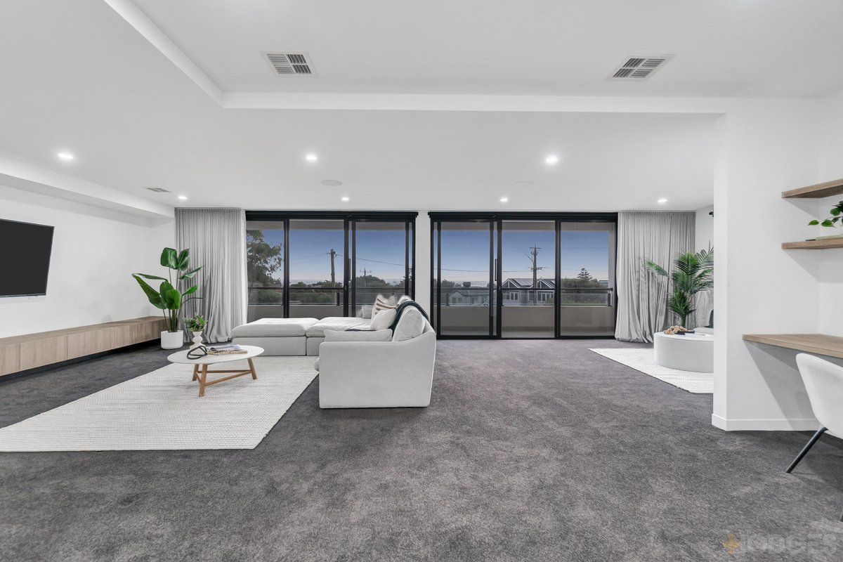 1 Royal Parade Parkdale - Residential for sale