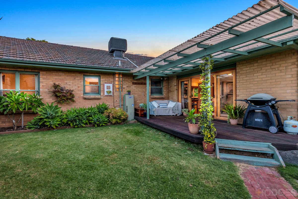 1 Tanti Street Cheltenham - Residential for sale