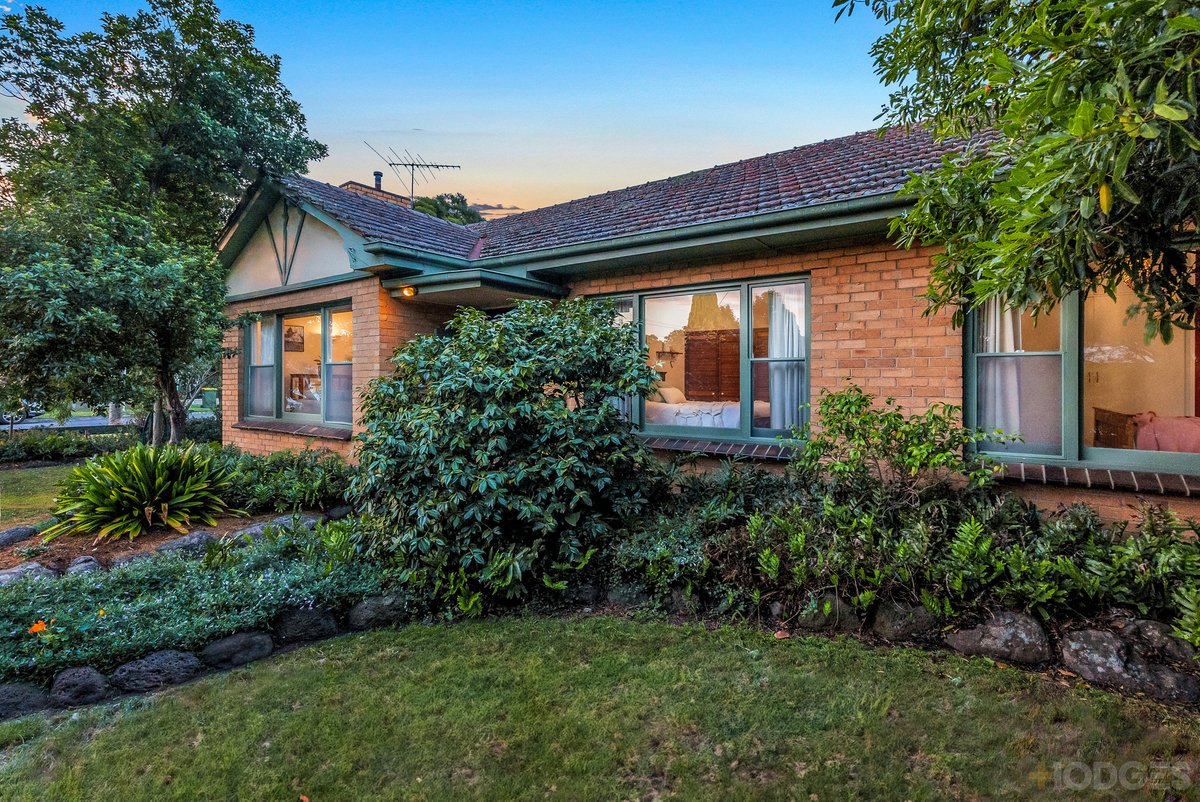 1 Tanti Street Cheltenham - Residential for sale