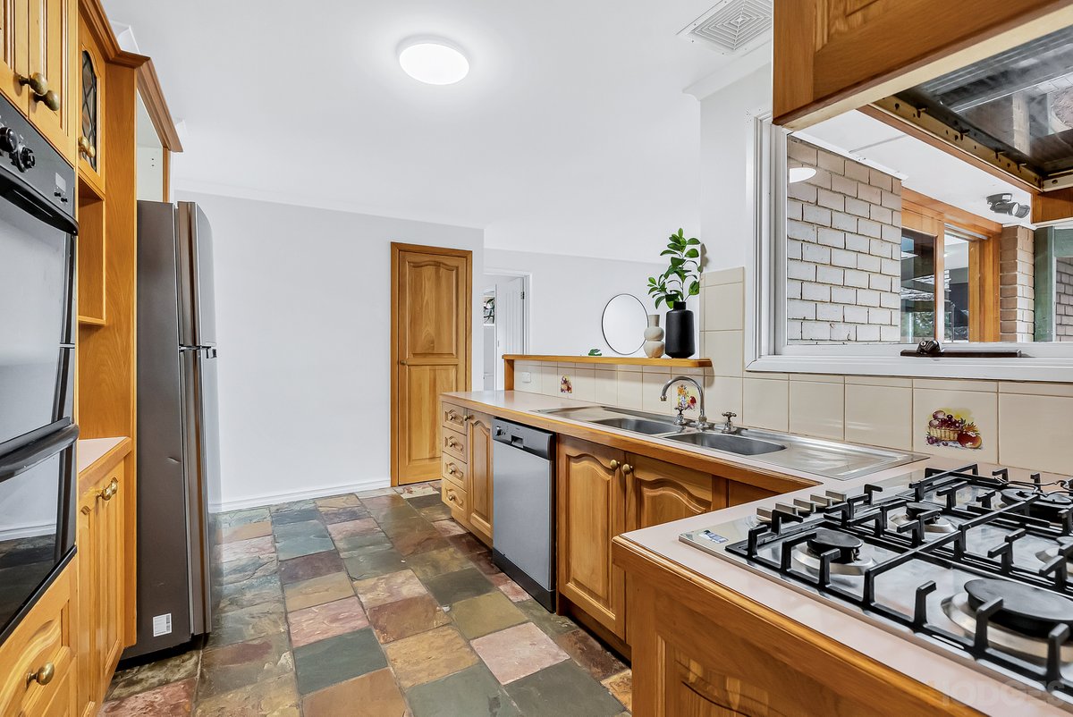 1 Tarana Court Chelsea Heights - Residential for sale