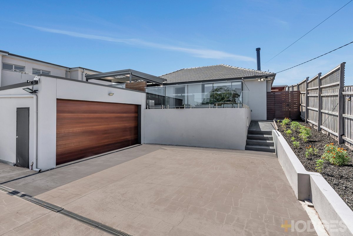 1 Third Avenue Chelsea Heights - Residential for sale