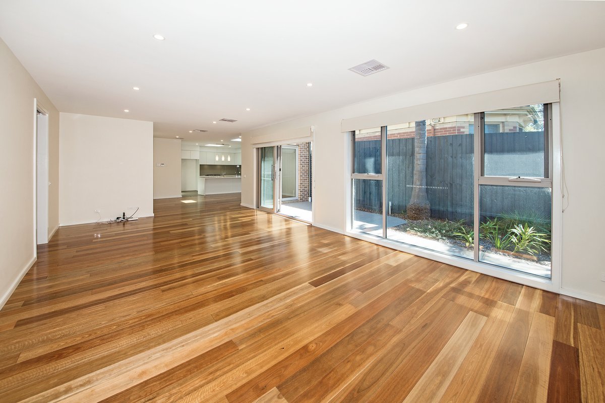 1 Vardon Avenue Beaumaris - Residential for lease