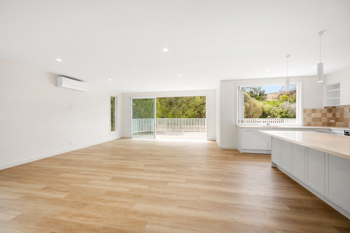 1 Wondaree Street RYE - Residential for lease