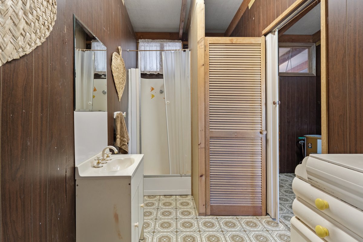 1 Yera Crescent RYE - Residential for sale